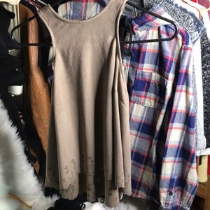 Beige sleeveless shirt